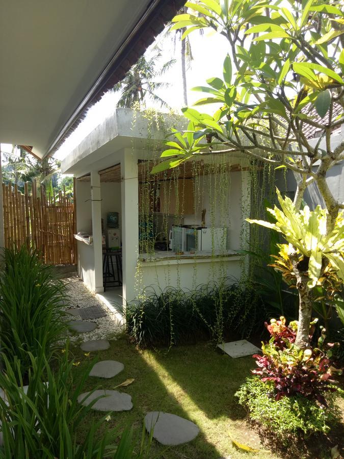 Andy Guesthouse Canggu  Exterior photo